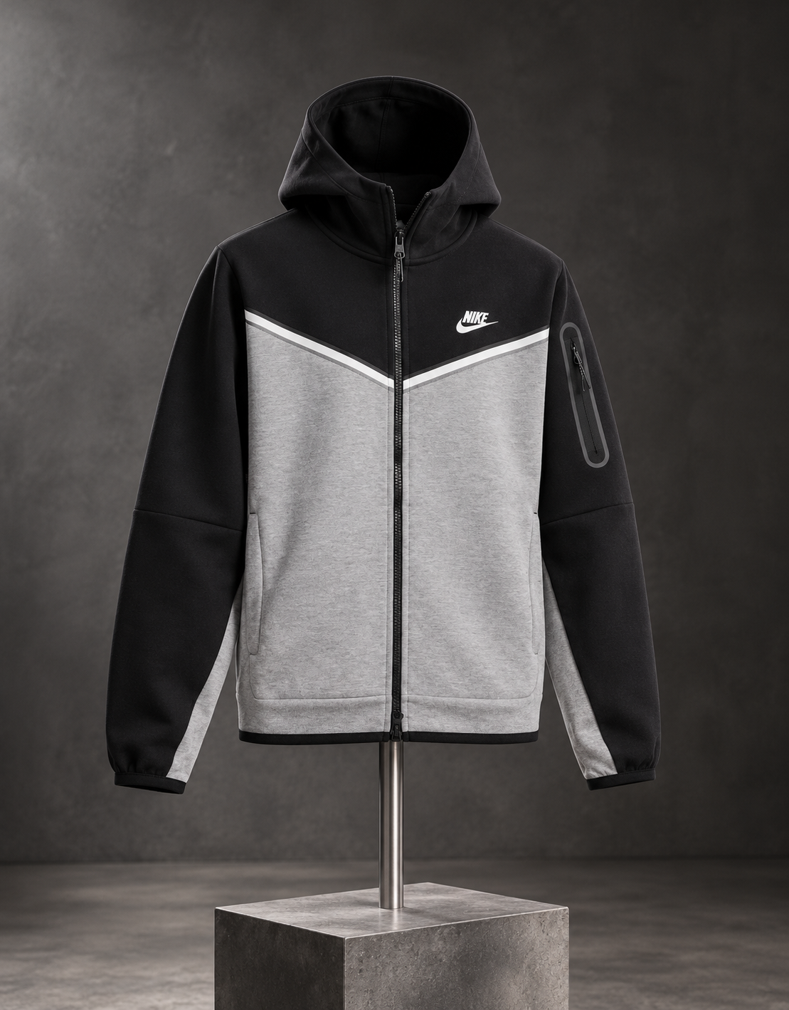 Tech Fleece Preto e Cinza